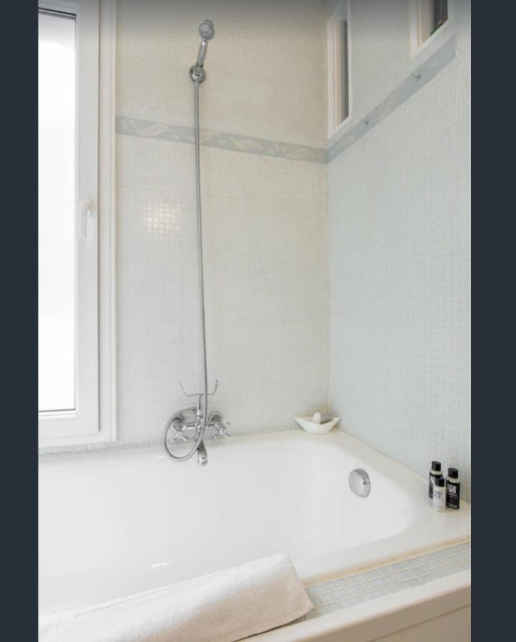 Paris Petit Appartement Lumineux Et Atypique エクステリア 写真