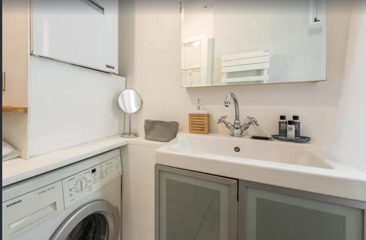 Paris Petit Appartement Lumineux Et Atypique エクステリア 写真