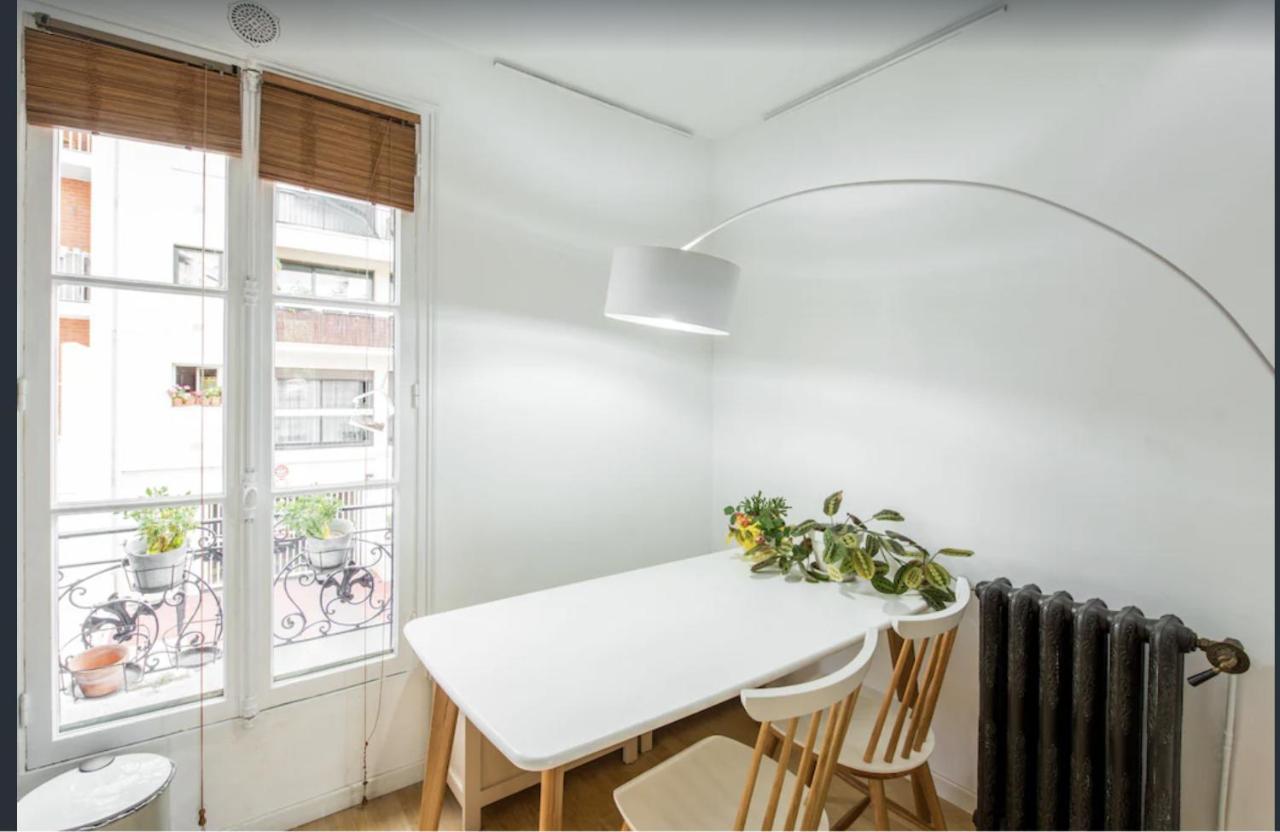 Paris Petit Appartement Lumineux Et Atypique エクステリア 写真